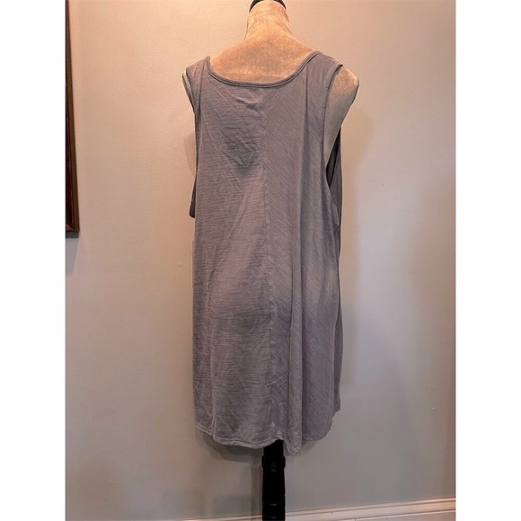 Athleta Women's 2XL Gray Sleeveless Tunic Tank Top Casual Relaxed Fit NWT - Picture 8 of 13